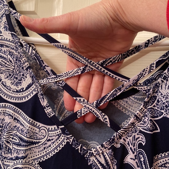 Sami & Jo Dress Short-sleeve Black White Paisley Print Criss Cross back WM SZ M - Picture 10 of 12